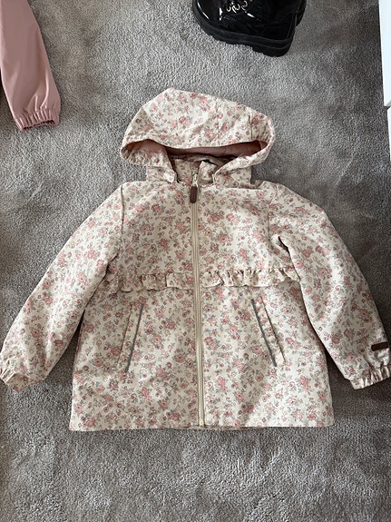 Product image 2 of 28