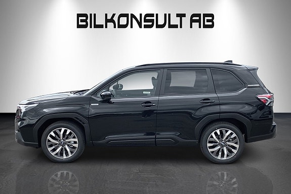 Subaru Forester 2 of 5