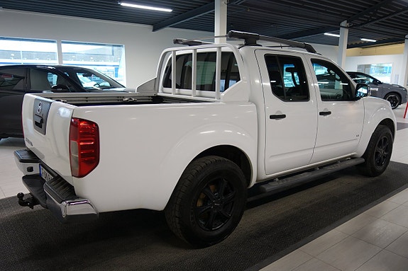 Nissan Navara 3 of 5