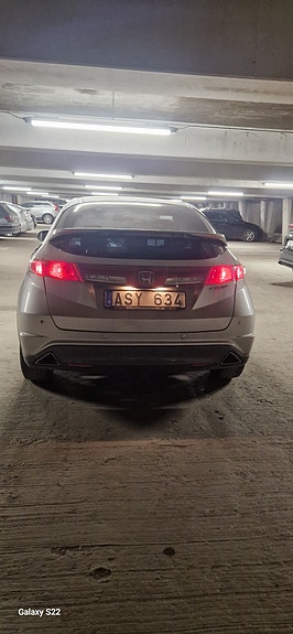 Honda Civic 3 of 5