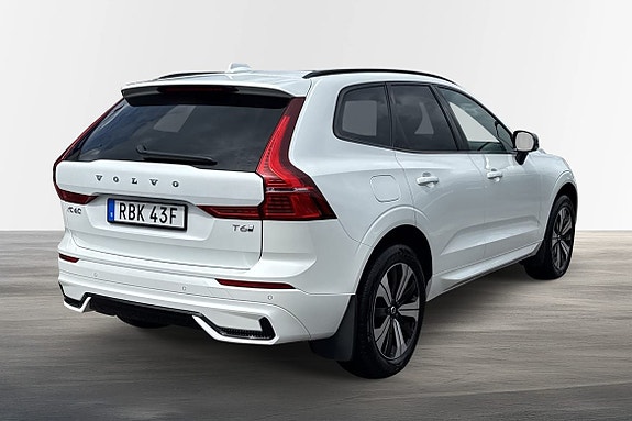 Volvo XC60 3 of 24