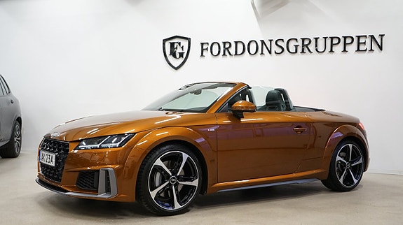 Audi TT 2 of 5