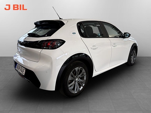 Peugeot e-208 3 of 5