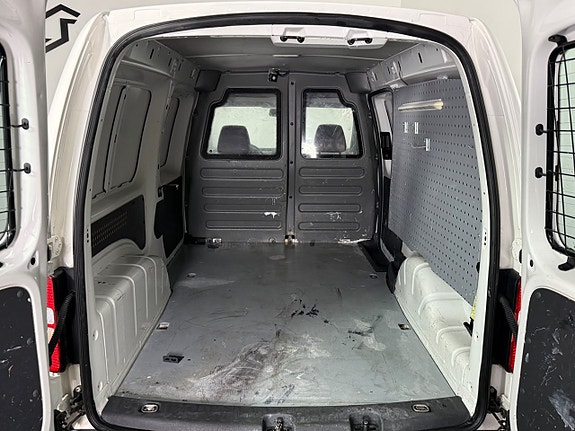 Volkswagen Caddy Maxi 9 of 17