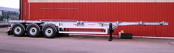 Fruehauf Containerchassi 34 ton 20' mitt + 30 mitt 40 conta 5 of 8
