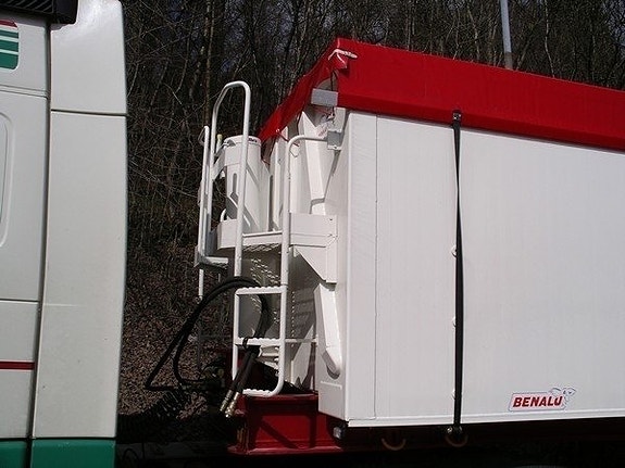 Benalu Optiliner 6,1 TON 57 kubik BULK O PALLGODS Tipptra 2 of 12