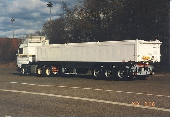 Benalu Tippcontainerchassi 20 eller 30 eller40 fot 6 of 6