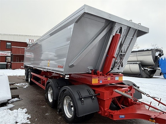 Benalu 6,8 ton Dubbel mont 38 tons tippsläpvagn. Siderale 3 of 6