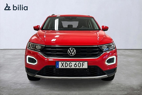 Volkswagen T-Roc 4 of 5