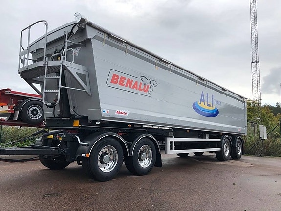 Benalu Bulkliner S 4-axl 38 tippsläpvagn Varmluftkanaler 5 of 8
