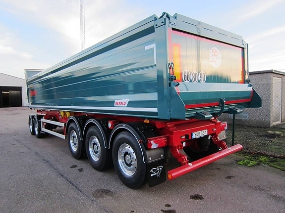 Benalu Vikt 7,7ton 5 axlad tippsläpvagn Dubbelmont. 45ton 9 of 12