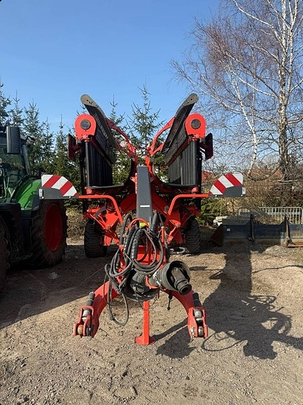 Kuhn Mergemaxx 1090 4 of 4