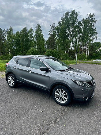 Nissan Qashqai 2 of 5