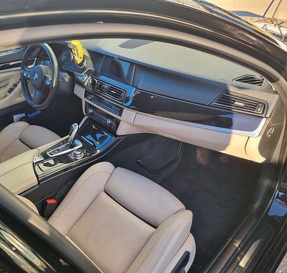 BMW 520d 6 of 8