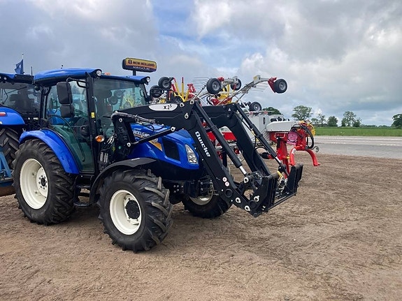 New Holland T 4.65