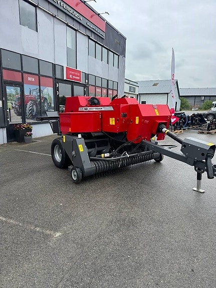 Massey Ferguson 1842 S 3 of 6