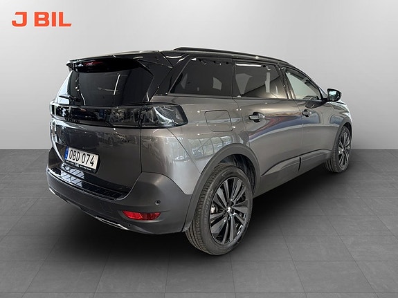 Peugeot 5008 4 of 5