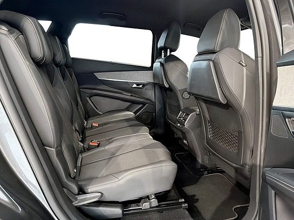 Peugeot 5008 15 of 19