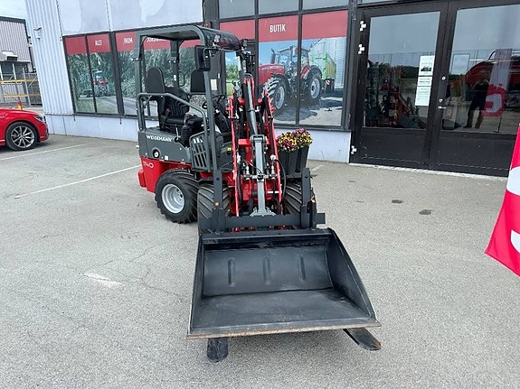 Weidemann 1140 2 of 5