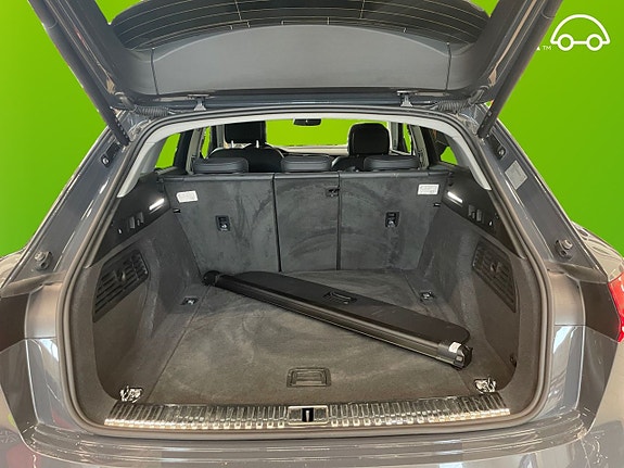 Audi Q8 17 of 22