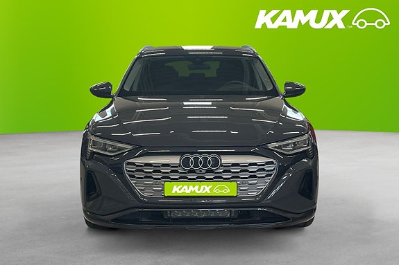 Audi Q8 6 of 22