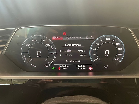 Audi Q8 13 of 22