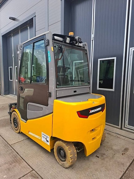 Jungheinrich EFG 425 6 of 6