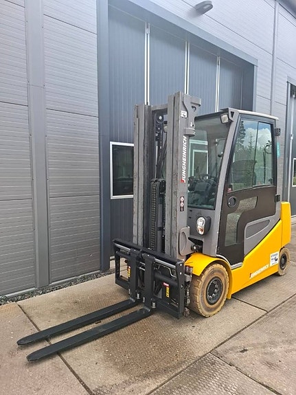 Jungheinrich EFG 425 4 of 6