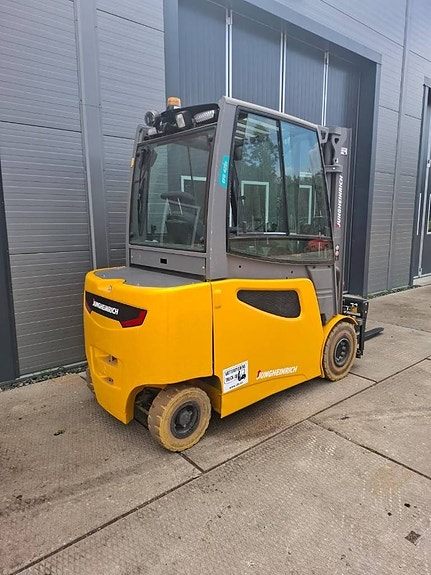 Jungheinrich EFG 425 3 of 6