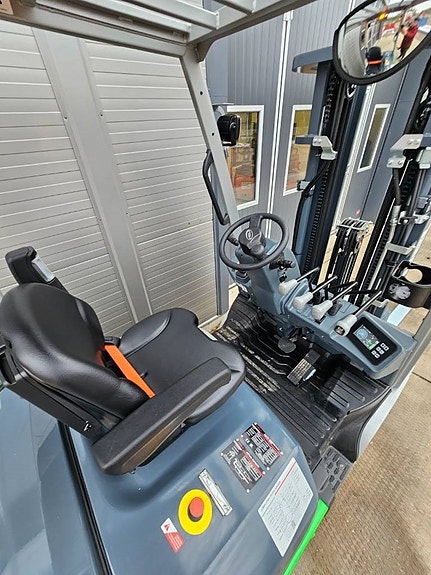 Silverstone CPD18 1,8ton litium 2 of 3