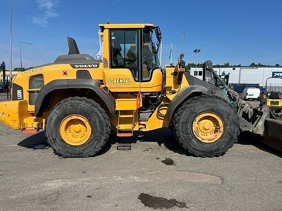 Volvo L120H - Våg -  Planerskopa - Gaffelställ