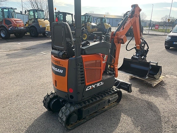 Doosan DX10Z-21 5 of 9