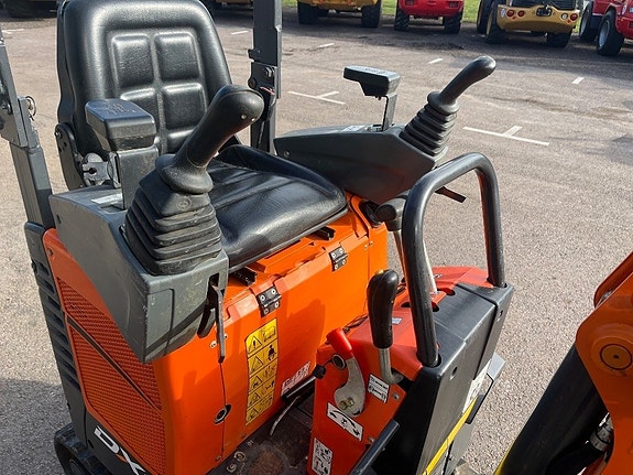 Doosan DX10Z-21 7 of 9