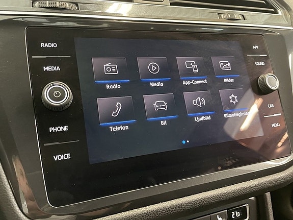 Volkswagen Tiguan Allspace 23 of 27