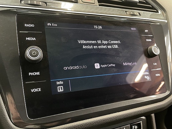 Volkswagen Tiguan Allspace 22 of 27