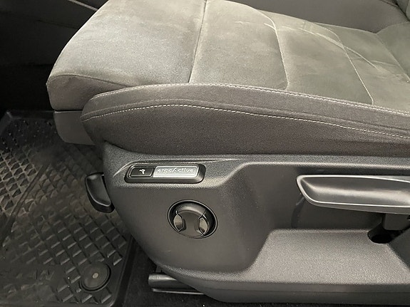 Volkswagen Tiguan Allspace 18 of 27