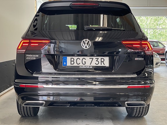 Volkswagen Tiguan Allspace 8 of 27
