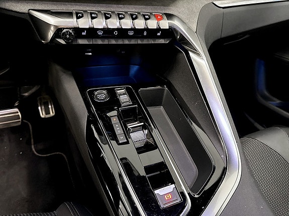 Peugeot 5008 12 of 18