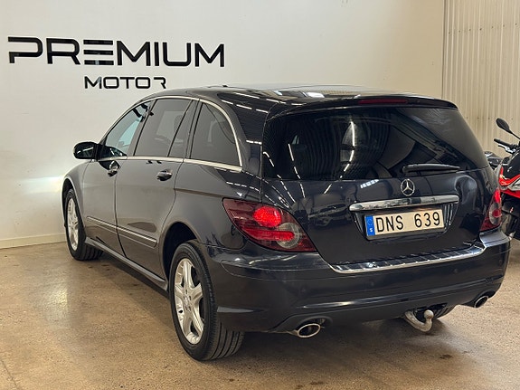 Mercedes-Benz R350 5 of 5