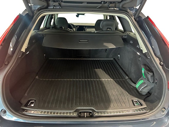 Volvo V90 14 of 16