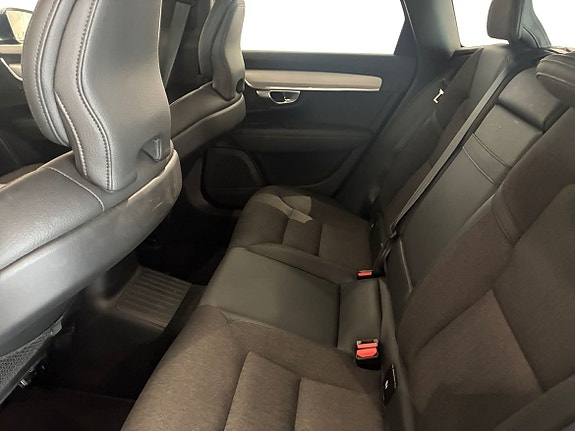 Volvo V90 7 of 16