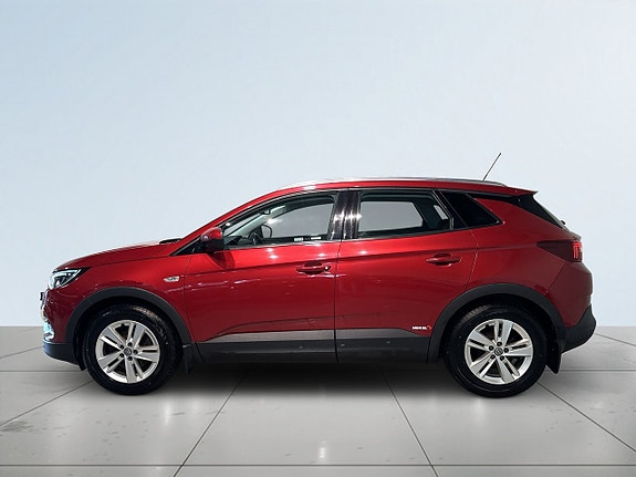Opel Grandland X 4 of 5