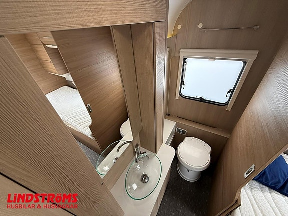 Adria ADORA 572UT Långbäddar RÄNTA 4,95% 17 of 26