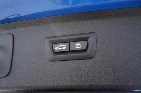 BMW 225xe 13 of 14