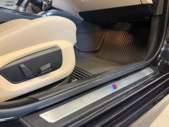 BMW 520d 16 of 18
