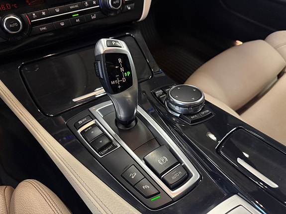 BMW 520d 13 of 18