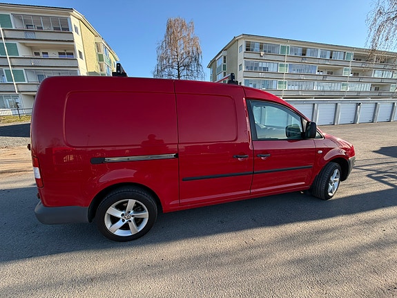Volkswagen Caddy Maxi 3 of 5