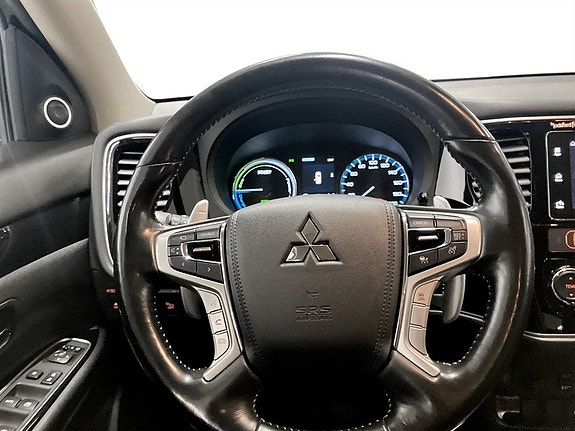 Mitsubishi Outlander 7 of 16