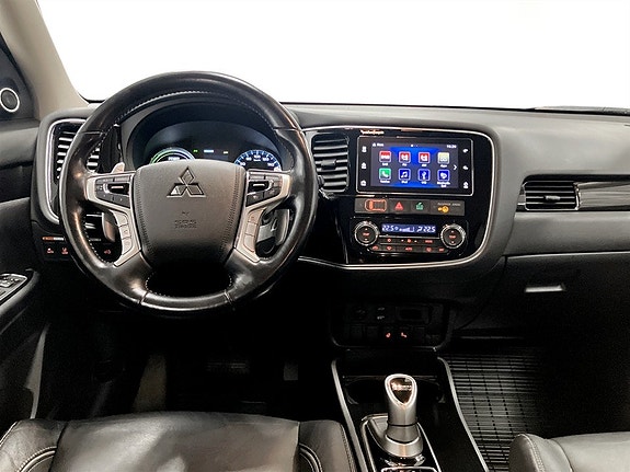 Mitsubishi Outlander 6 of 16