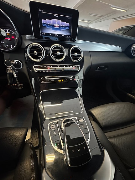 Mercedes-Benz C250 d 7 of 12